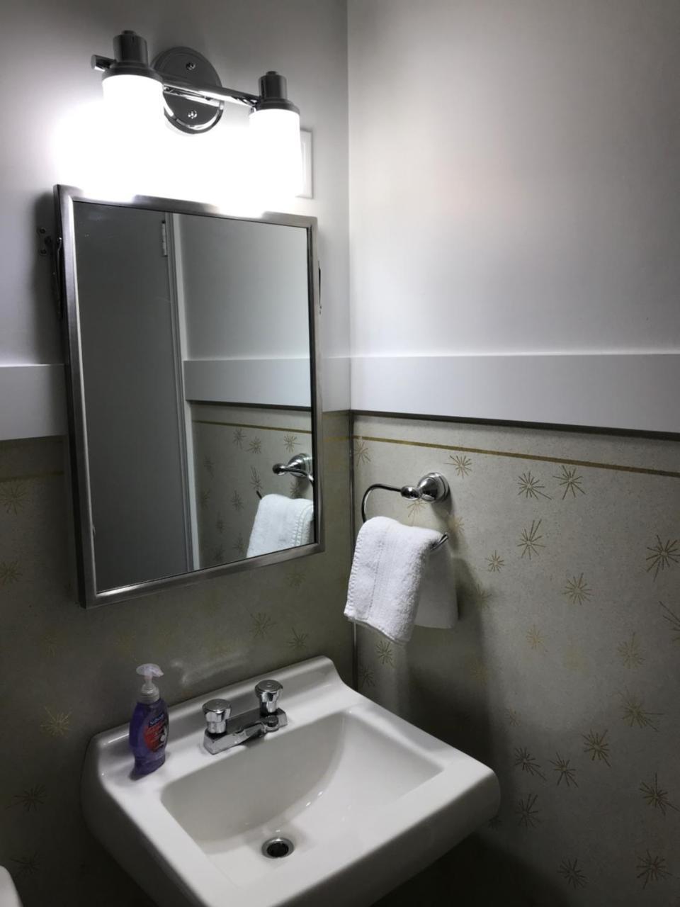 Oreland Motel Flin Flon Εξωτερικό φωτογραφία